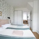 Langebjerg & Spisested アリンエ