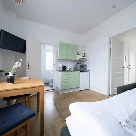 Langebjerg & Spisested Guest house 3*