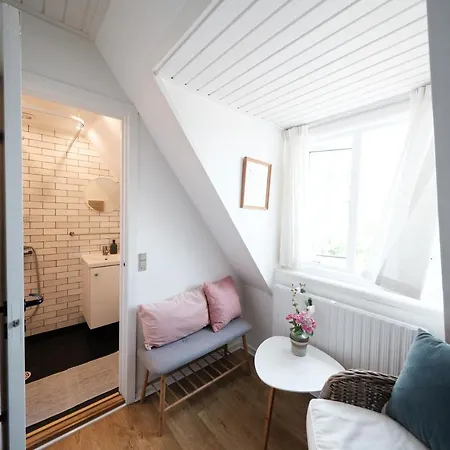 Langebjerg Gæstehus 3*