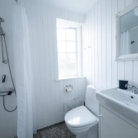 Gasthof Langebjerg Pension&spisested Allinge-Sandvig