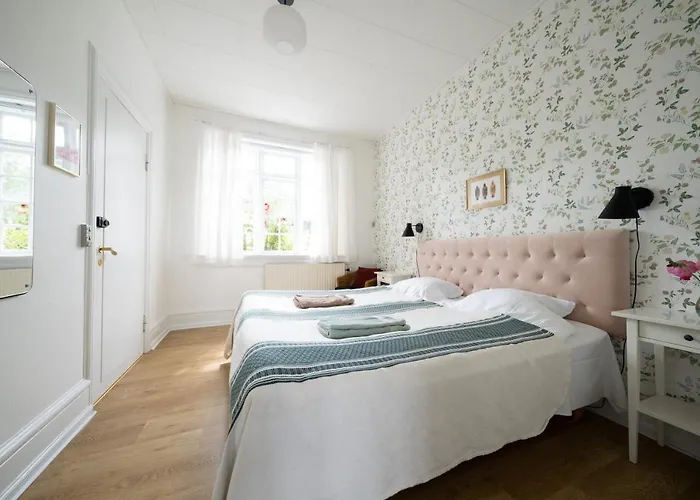 Pensión Langebjerg & Spisested 3*